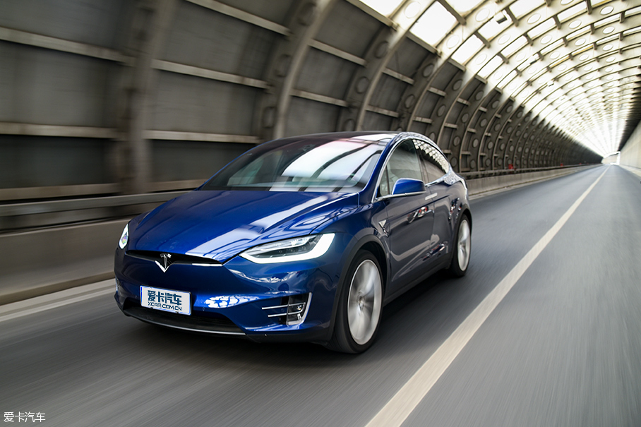 爱卡新能源评测：特斯拉Model X