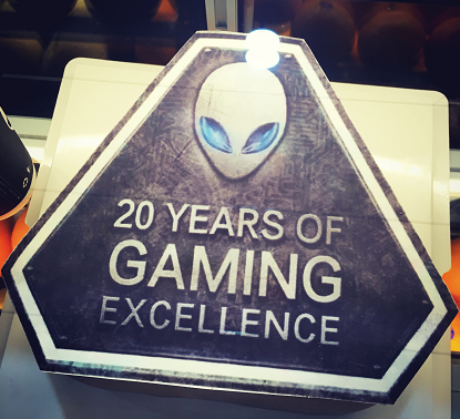 20年 外星人.png